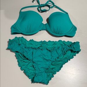 Victoria’s Secret bikini
